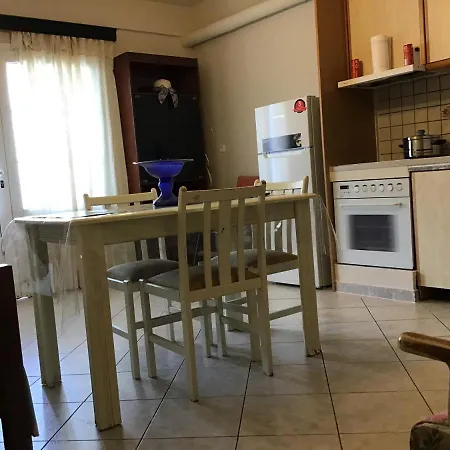 Angeliki Place 公寓